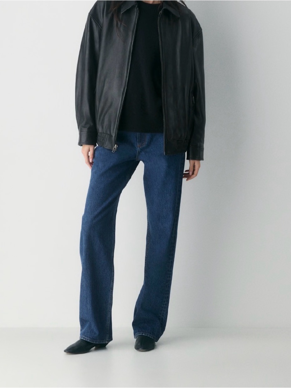 Aritzia Denim Forum The ’90s Iggy Lo-Rise Baggy Jeans | Size 28 Medium Wash